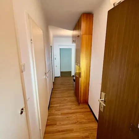 Wohnung Naehe Lkh Und Der Med Uni Graz Exterior photo